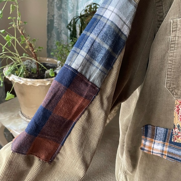 Boho retro upcycled plaid floral graphic patchwork corduroy Dockers button down - Picture 11 of 16